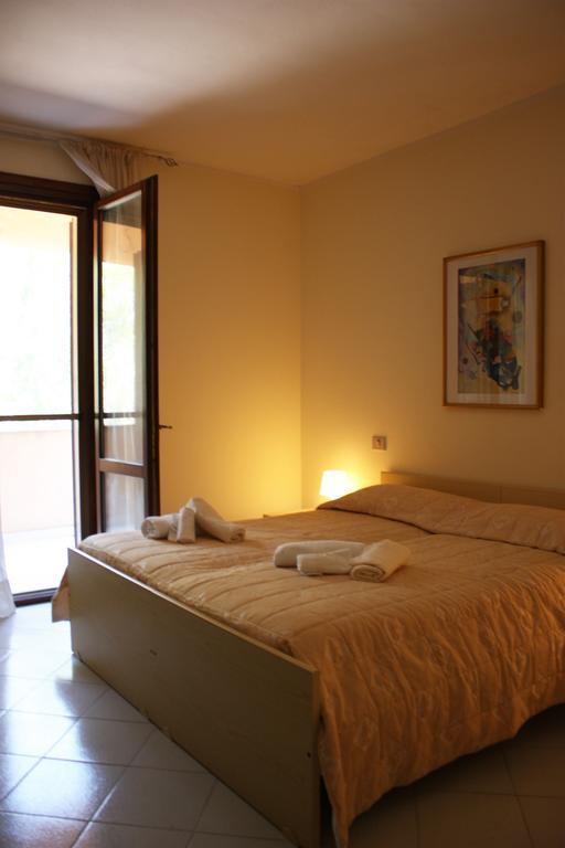 Hotel La Pineta Arborea Chambre photo